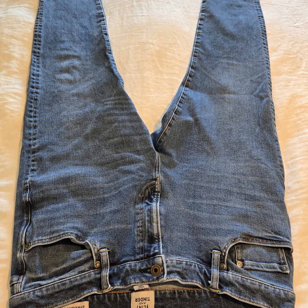 Flint and Tinder Straight Fit Jeans